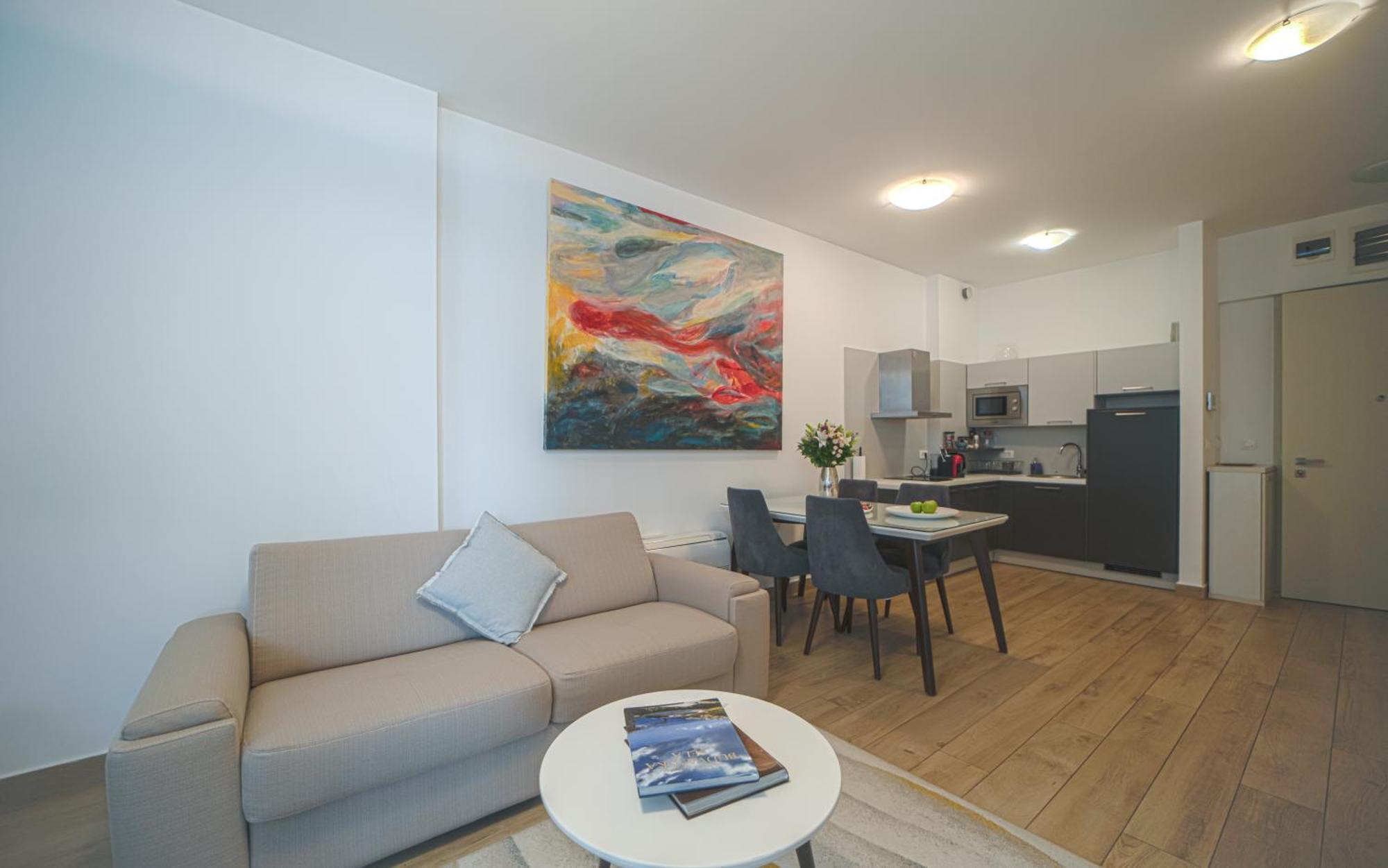 Daire Amare Luxury Budva